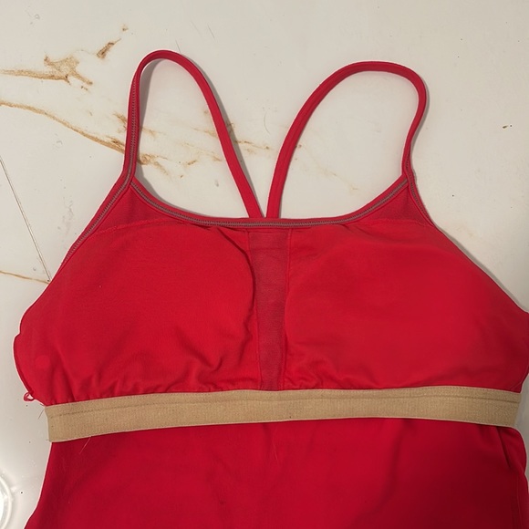 Lululemon tank - Picture 4 of 4